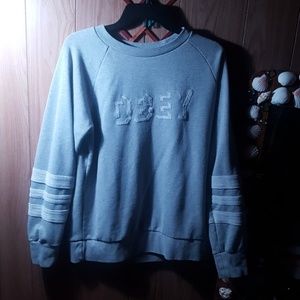 OBEY long sleeve top